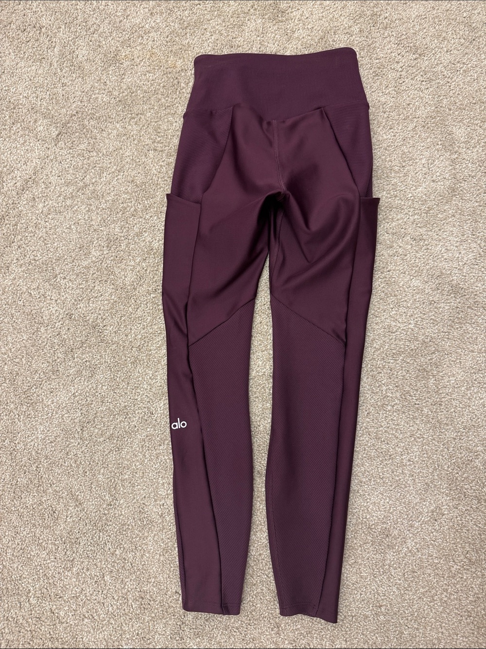 ALO Yoga Women's Leggings in Deep Plum